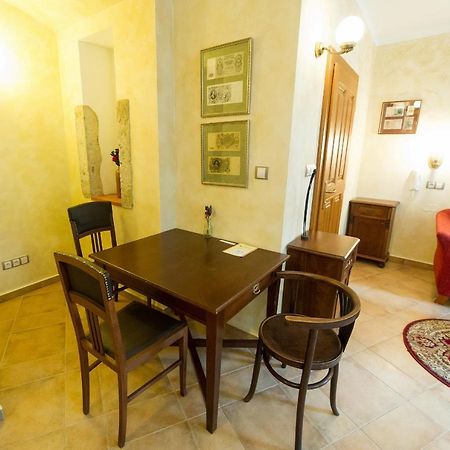 U Zvonu Apartments Чешки Крумлов Екстериор снимка