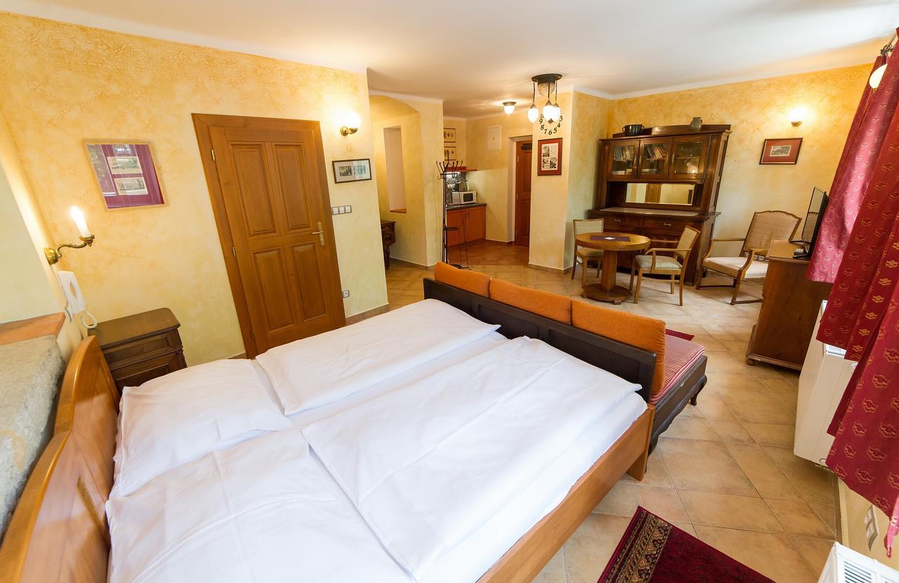 U Zvonu Apartments Чешки Крумлов Екстериор снимка