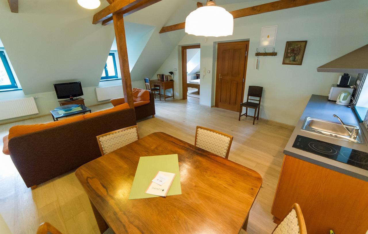 U Zvonu Apartments Чешки Крумлов Екстериор снимка