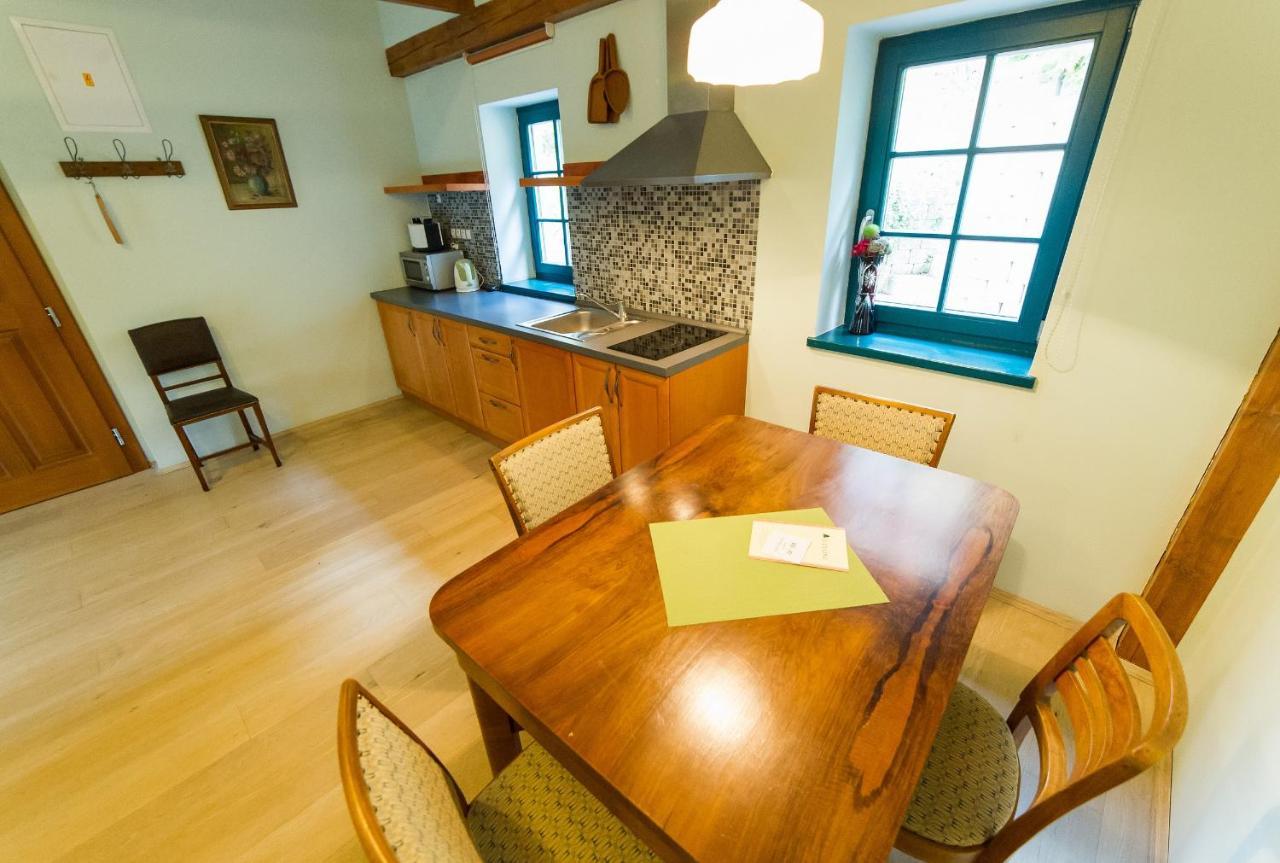 U Zvonu Apartments Чешки Крумлов Екстериор снимка