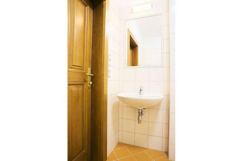 U Zvonu Apartments Чешки Крумлов Екстериор снимка