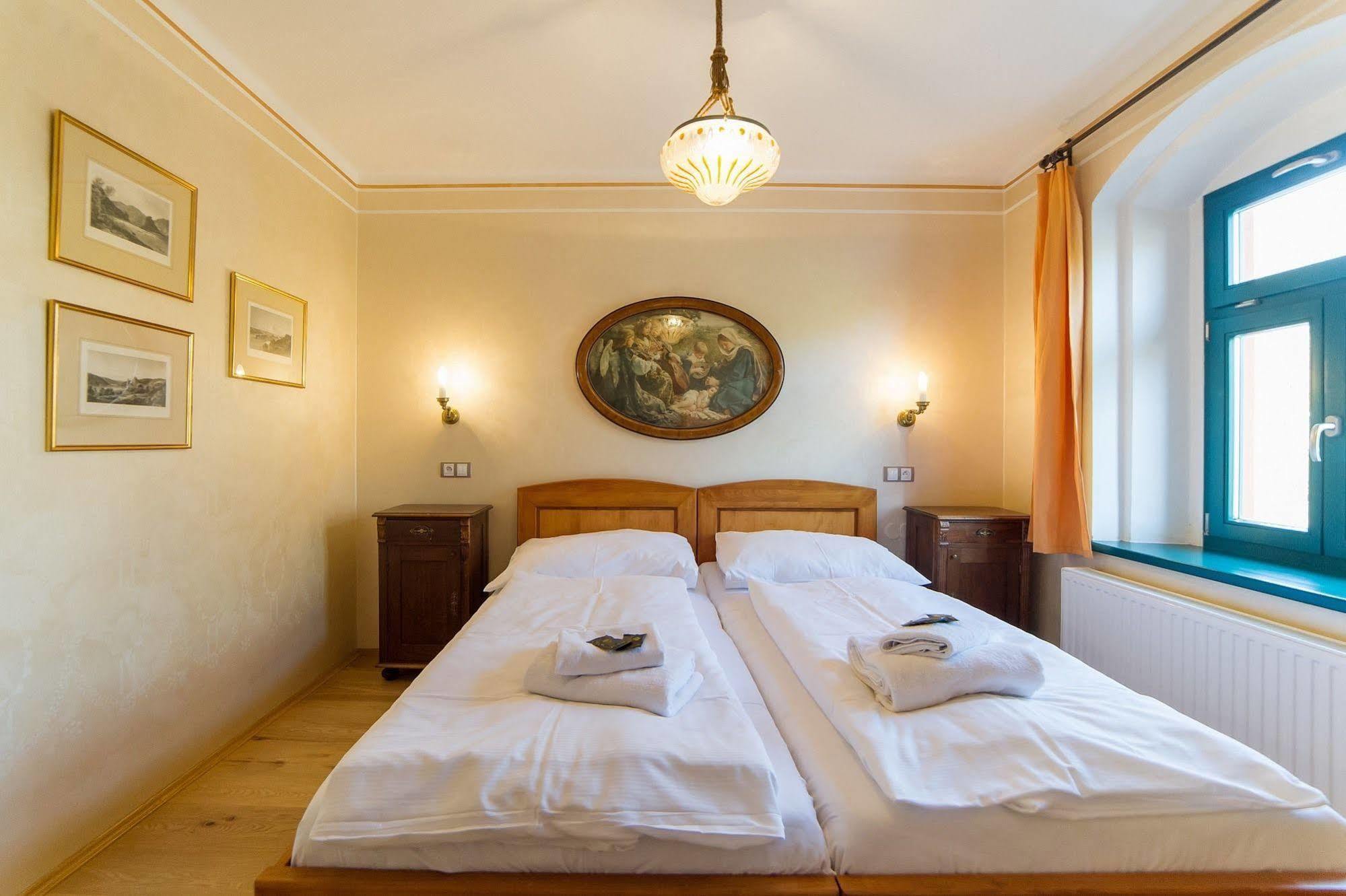 U Zvonu Apartments Чешки Крумлов Екстериор снимка
